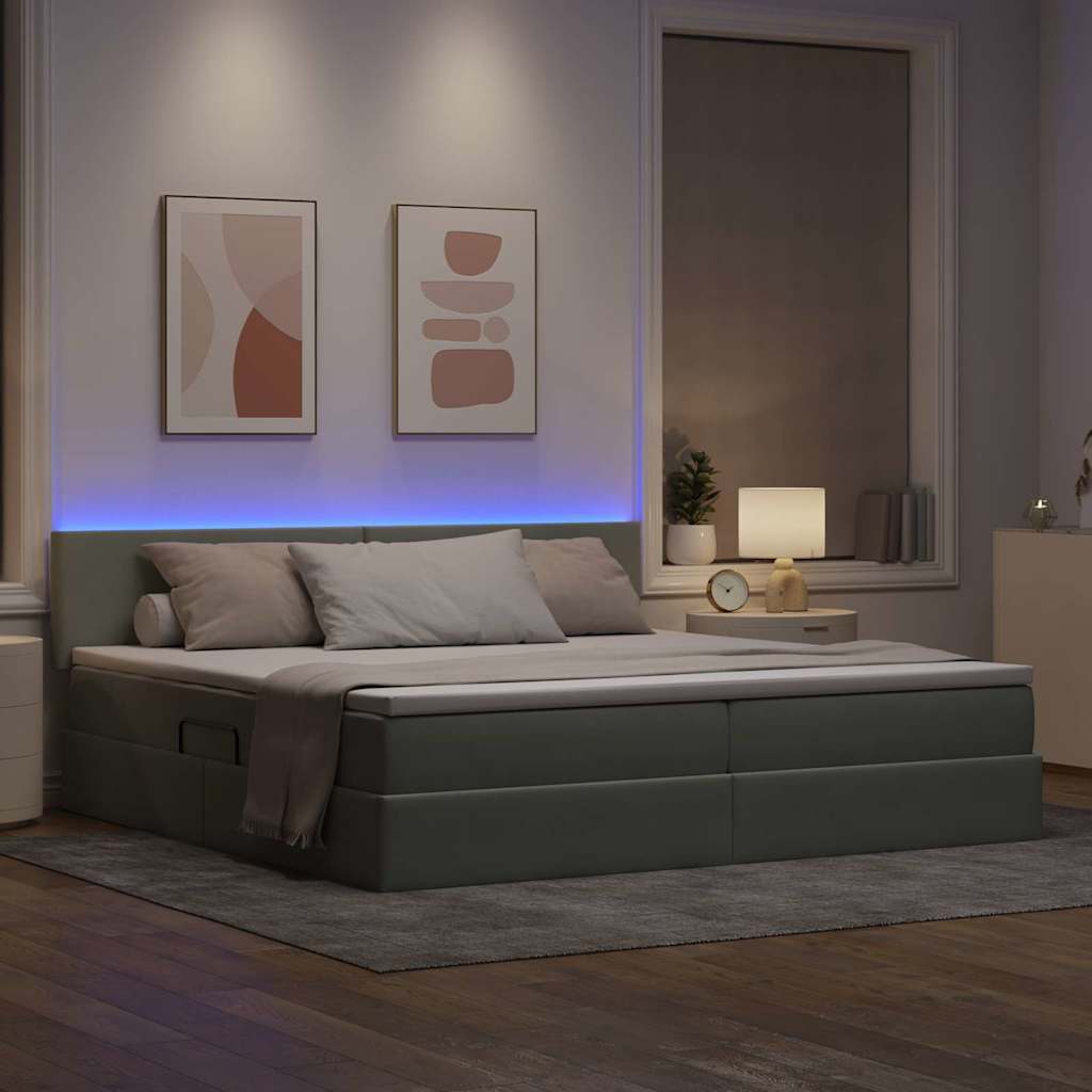 LED tárolós ágy matraccal Világosszürke 200 x 200 cm Bársony