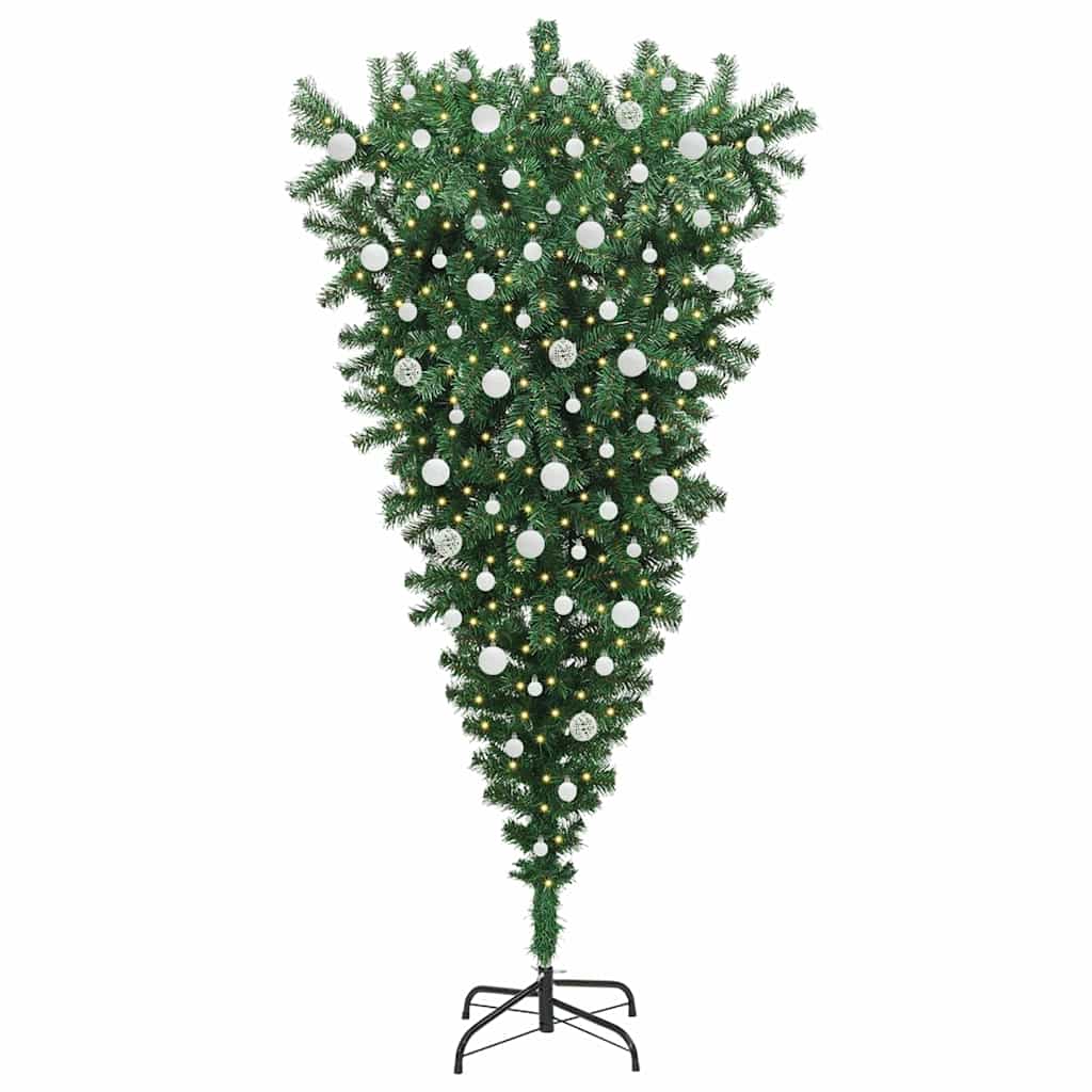Függőlegesen álló műfenyő izzósorral és golyószettel 210 cm PVC