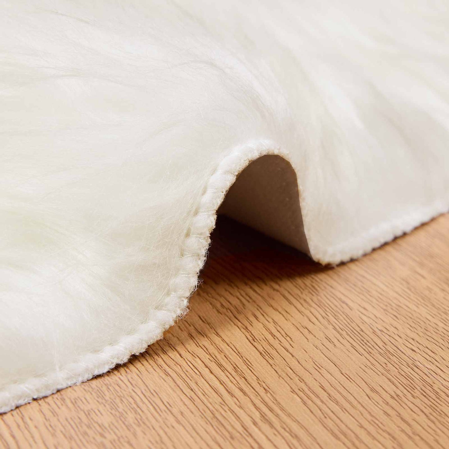 Műbáránybőr szőnyeg TAFALLA Fehér Ø 80 cm Poliészter