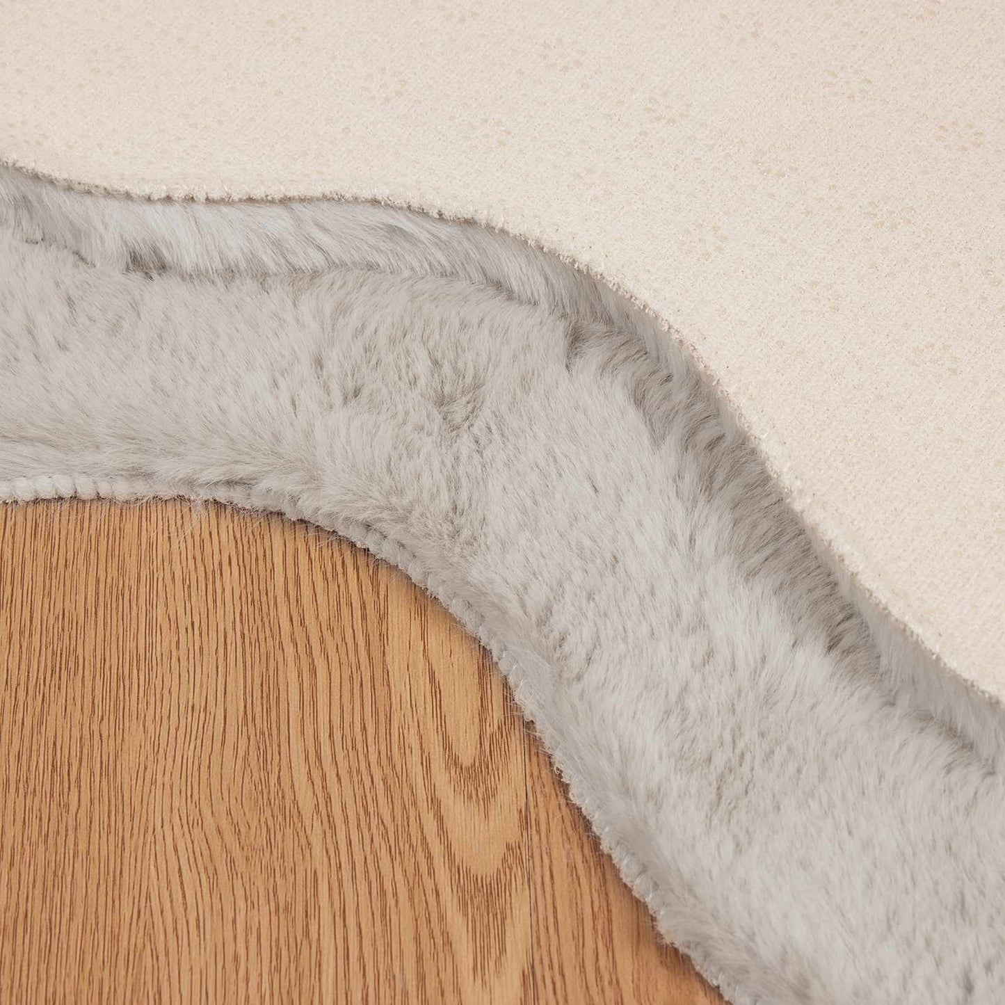 Csúszásgátlós műnyúl szőnyeg OLITE Bézs 60 x 90 cm Poliészter