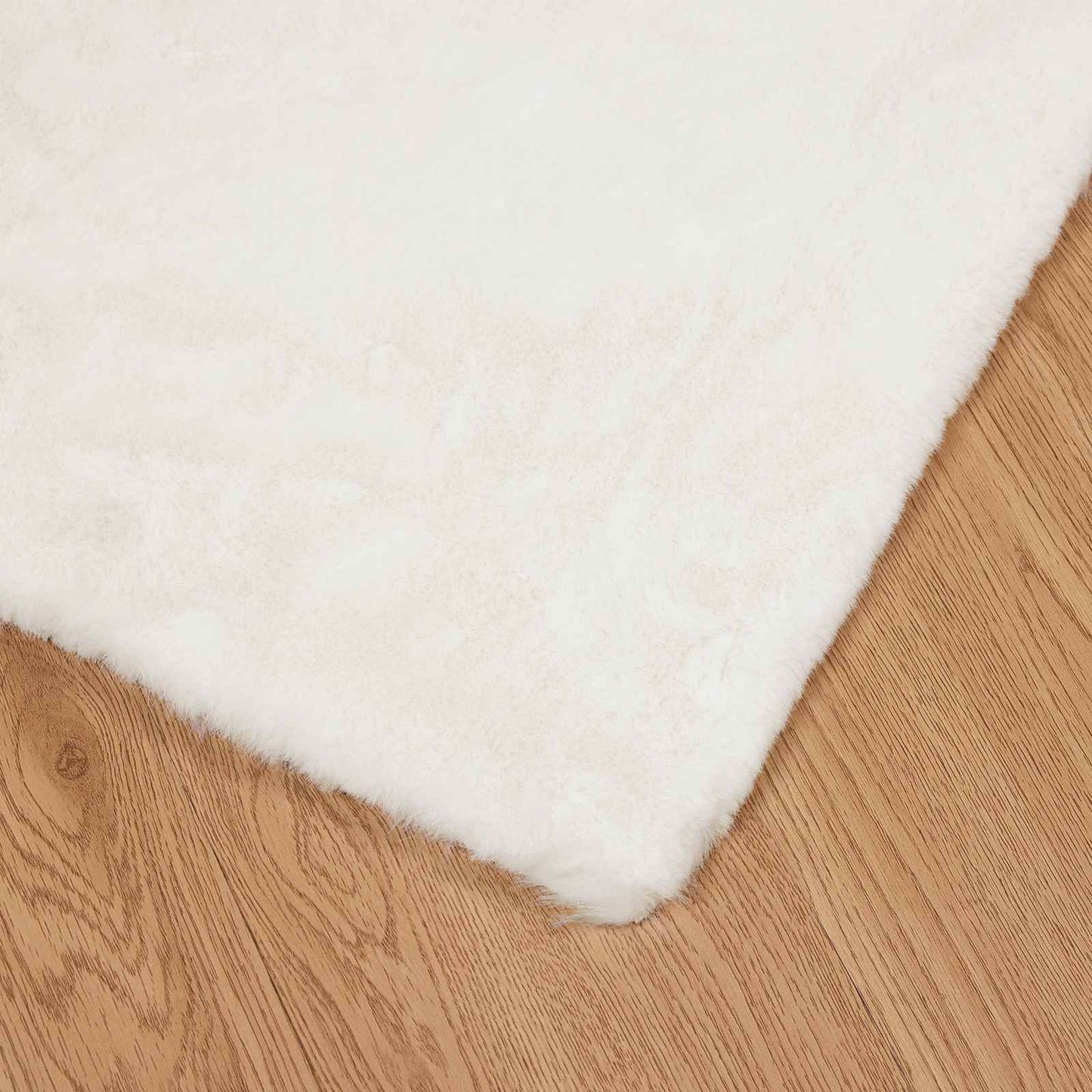 Csúszásgátlós műnyúl szőnyeg OLITE Krémszínű 100 x 200 cm