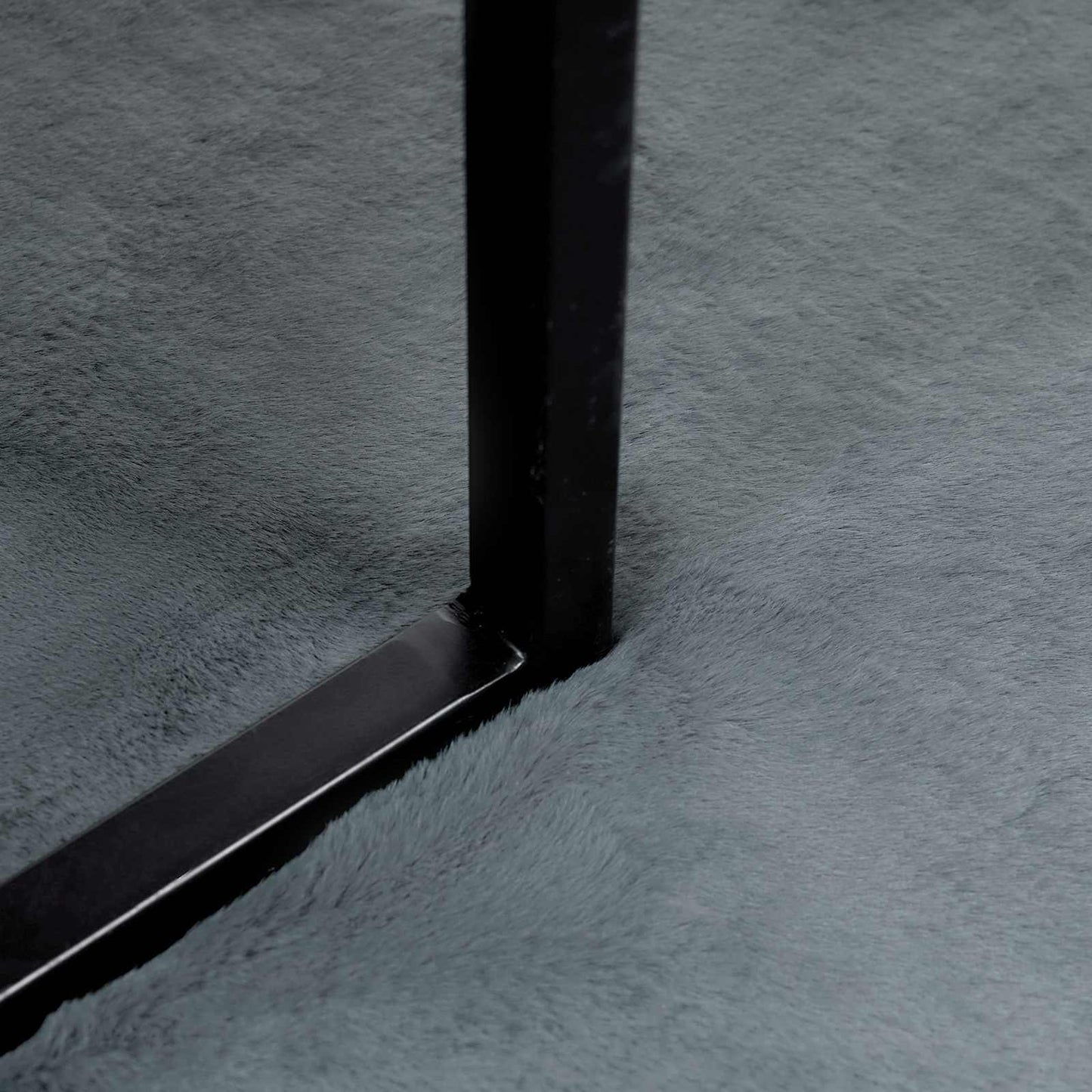 Csúszásgátlós műnyúl szőnyeg OLITE Antracitszürke 140 x 200 cm